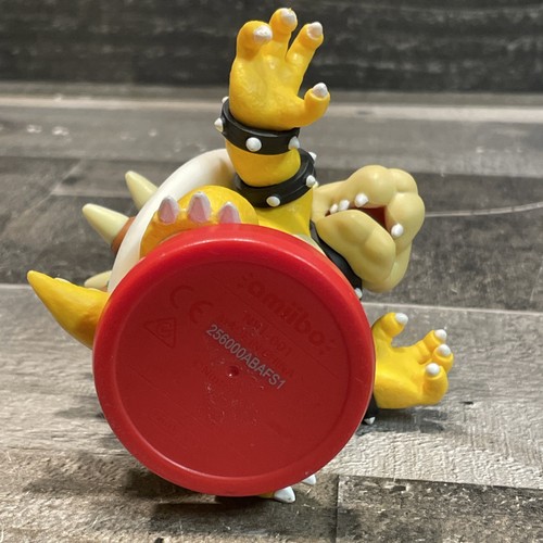 Amiibo Bowser (Super Mario Bros.) - Base Rossa - Per Nintendo Switch, Wii U, 3DS - Usato Ma Perfettamente Funzionante