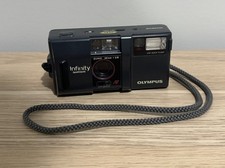 Olympus Infinity Quartzdate 35mm Point  Shoot Camera ESP Quick Flash Black