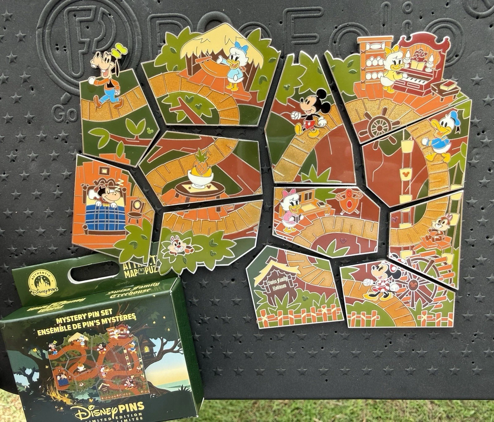 Disney Parks WDW Swiss Family Treehouse Attraction Puzzle Pin Set LE575 Complete