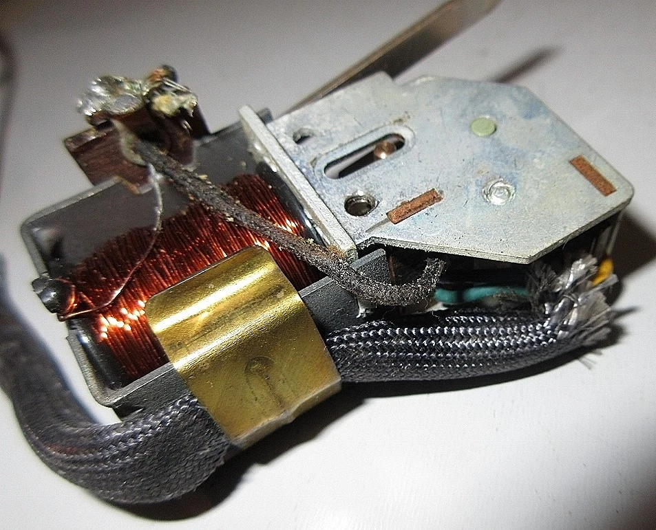 LIONEL #100-5 DIESEL E UNIT ASSEMBLY,SHARP,CLEAN & NICE - Image 4 of 4