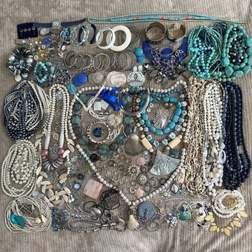 Vintage to Modern Wearable Costume Jewelry Lot 200+ Pcs