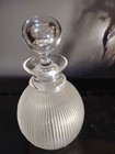 Lalique Langeais Decanter and Stopper 9 3/4" high MINT CONDITION — photo 2