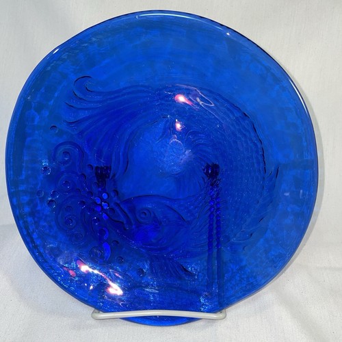 Cobalt Blue Koi Fish Serving Plate Art Glass Hand Engraved Embossed 9.5” - Picture 5 of 8