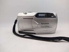 Fujifilm FinePix 1400 Zoom 1.3MP Digital Camera  TESTED