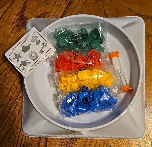 I Spy Dig In Find IT Game Colors & Shapes 100% Complete Ages 5+ 2017 Briarpatch - Picture 4 of 9