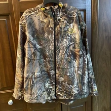 Real Tree XTRA Scent Control Full Zip Hooded Jacket Men’s Large Great shape! 