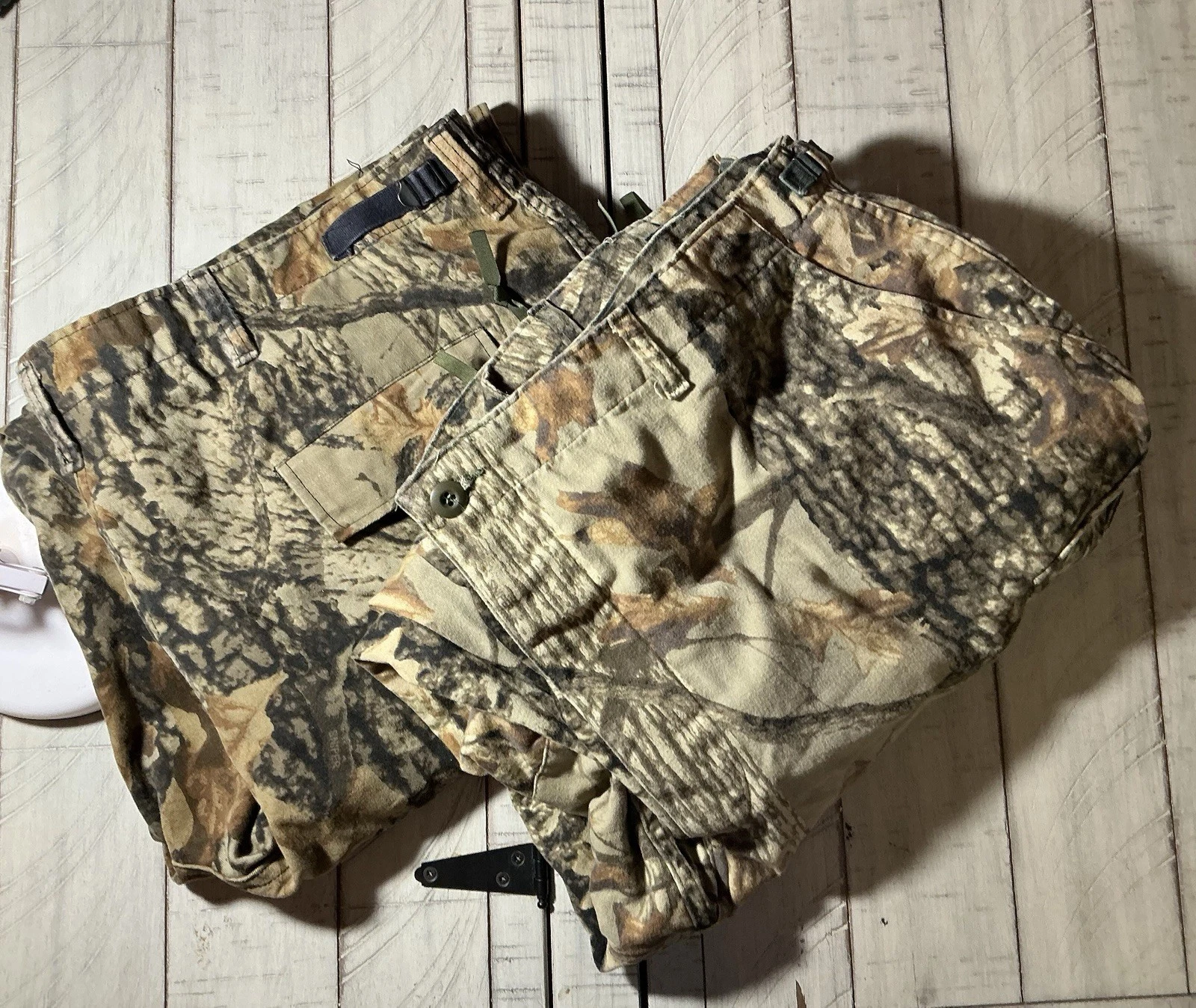 2 Pair Men’s XXL Vintage Camo Pants Hunting Fishing
Opens in a new window or tab