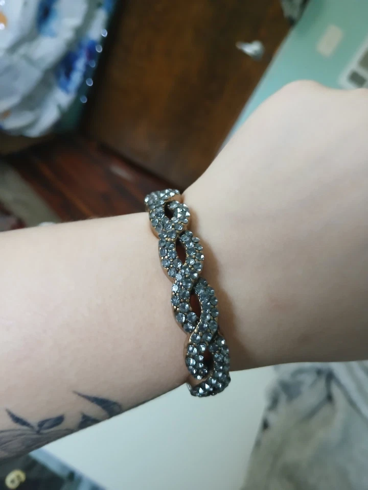 NUEVO CON ETIQUETAS J Crew Brazalete Cristal Pavé Eslabón Trenzado Tono Dorado Foto 2 de 2