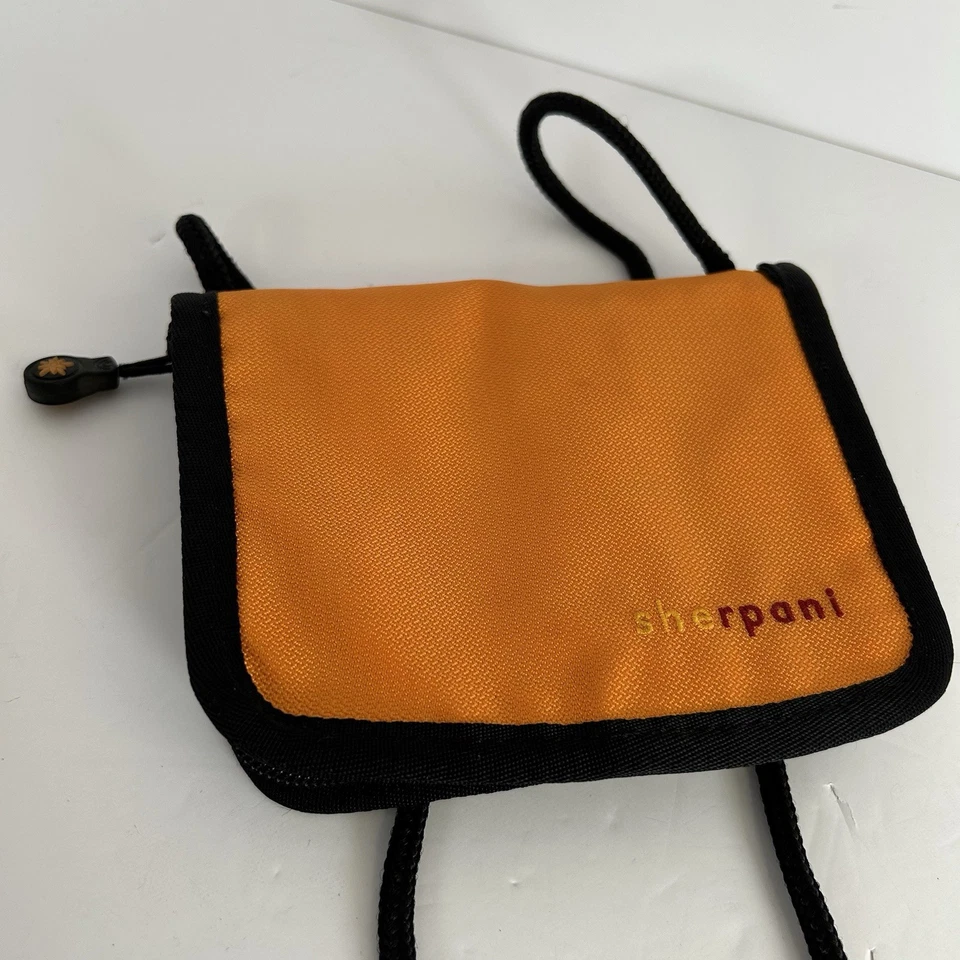 Cartera Bandolera Sherpani Zoe Cremallera Alrededor Naranja Correa Ajustable 5.5 x 4.5 pulgadas Foto 3 de 4