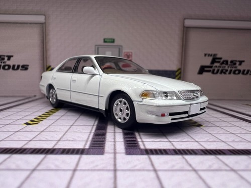 TOMICA LIMITED VINTAGE NEO LV-N311A 00' TOYOTA MARK II GRANDE REGALIA G 1:64 - Picture 7 of 8