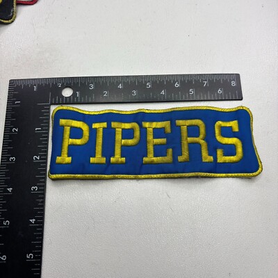 USED-Condition PIPERS Patch Pro Basketball Team Recovered From Jacket 53af