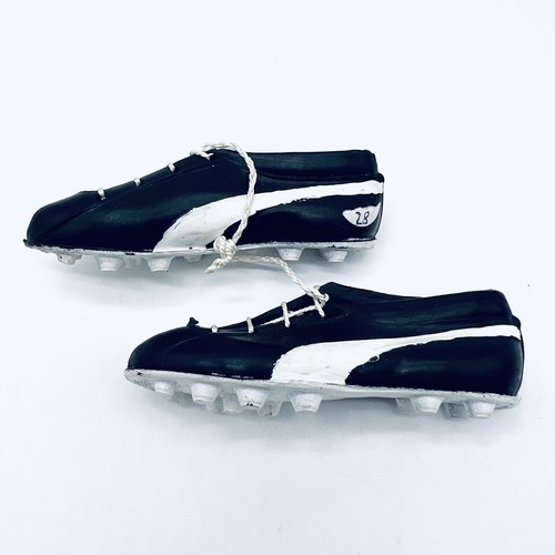 PUMA RUBBER SHOES FOR THE MIRROR AT OLDTIMER / CLASSIC CARS ADIDAS NIKW SPORT  - Picture 7 of 8