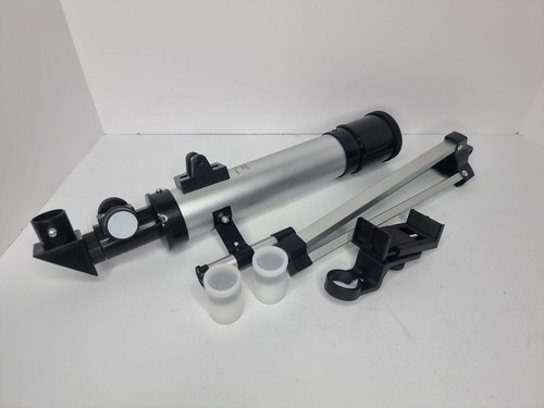 STEM Kids Tabletop Telescope & Tripod Stand, 360mm x 50mm (18x-27x-60x-90x Zoom) - Picture 3 of 3