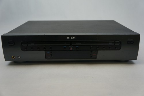 TDK DA-5900 CD Recorder 4X Duplicator/Copy Digital Audio FOR PARTS