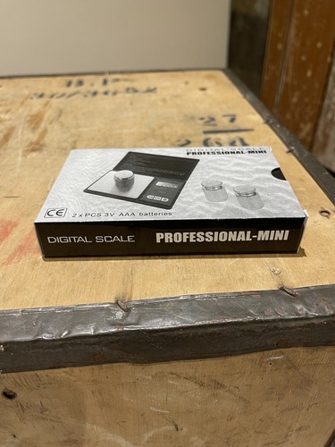 Digital Scale Professional Black Mini Scales 500gx0.1g Brand New Boxed - Picture 2 of 4