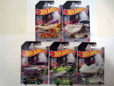 Hot Wheels 2022 Halloween Set of 5 CARS 1:64 Trick or Treat Scorcher Stinger ++