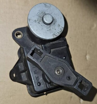 Intake Manifold Valve Actuator Motor Mercedes-Benz OEM A6421500194 
