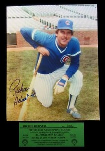 Signed-8x10-photo-Richie-Hebner-Chicago-Cubs