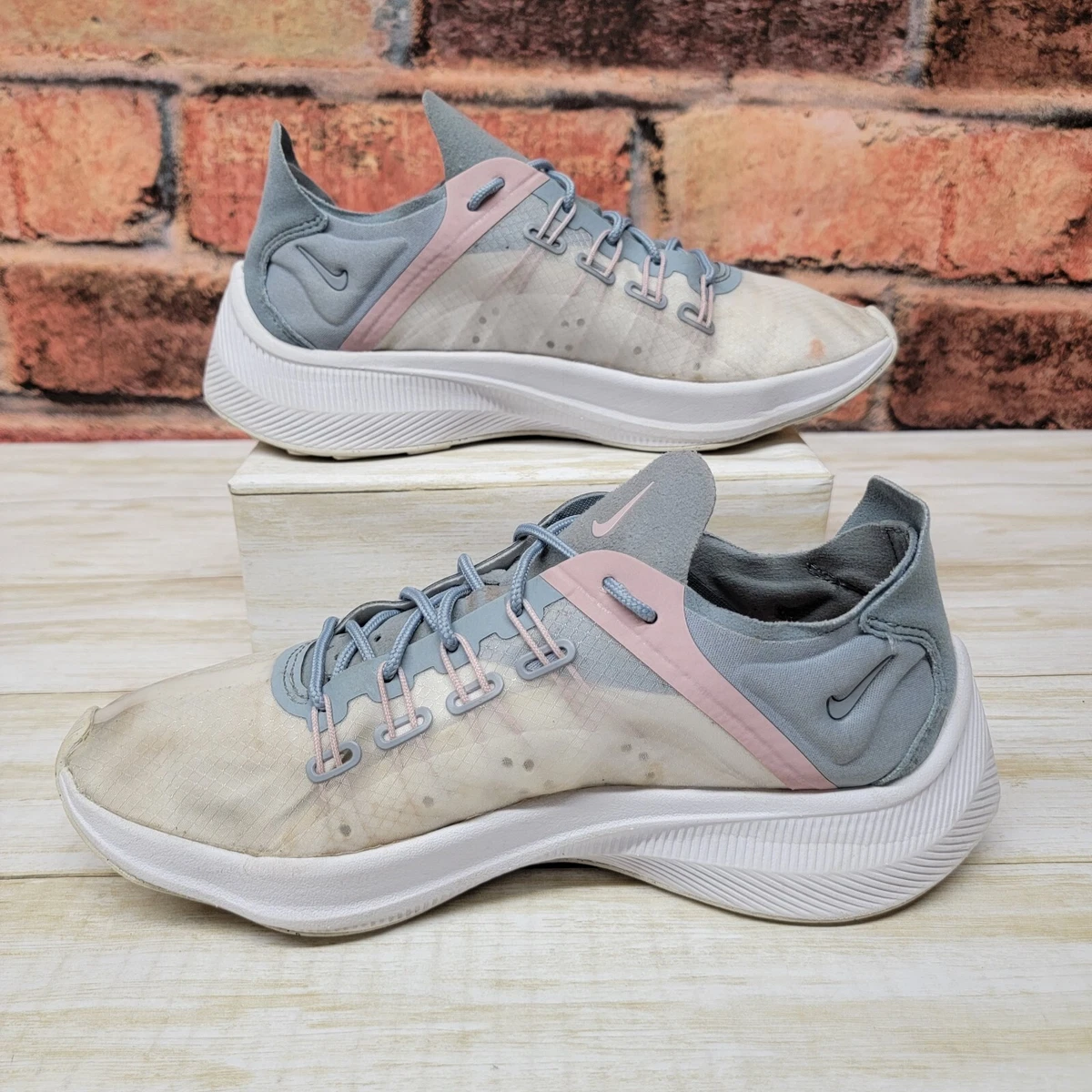 Nike EXP X14 Womens Size 7.5 Running Shoes Platinum Obsidian