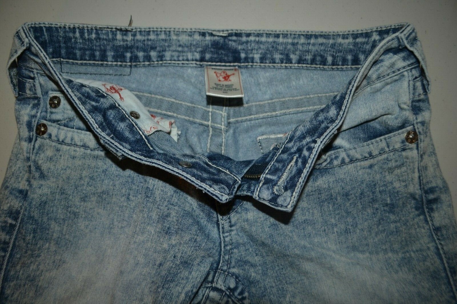 True Religion Women's Skinny Bleached Out No Pocket Flaps Denim Jeans Sz 26x31 thumbnail 8