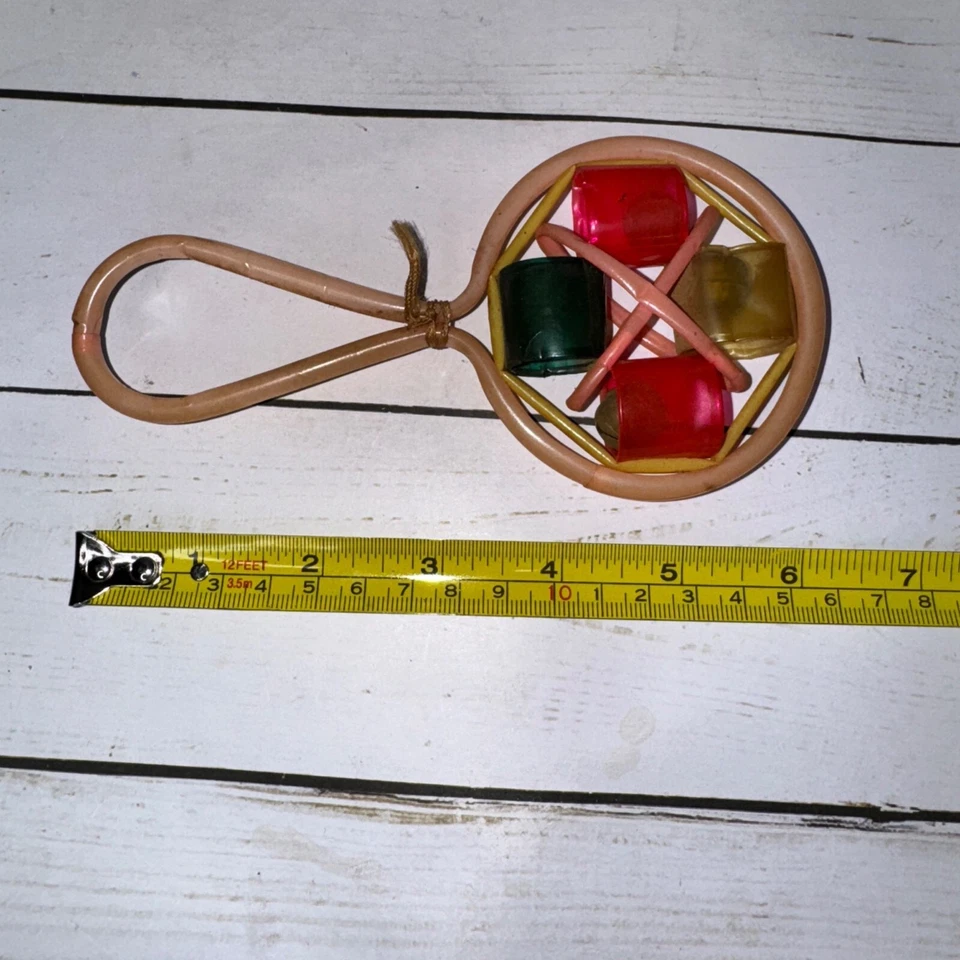 Juguete de bastón y celofán de arte popular vintage hecho a mano para bebé MCM 1950-70 Foto 3 de 4