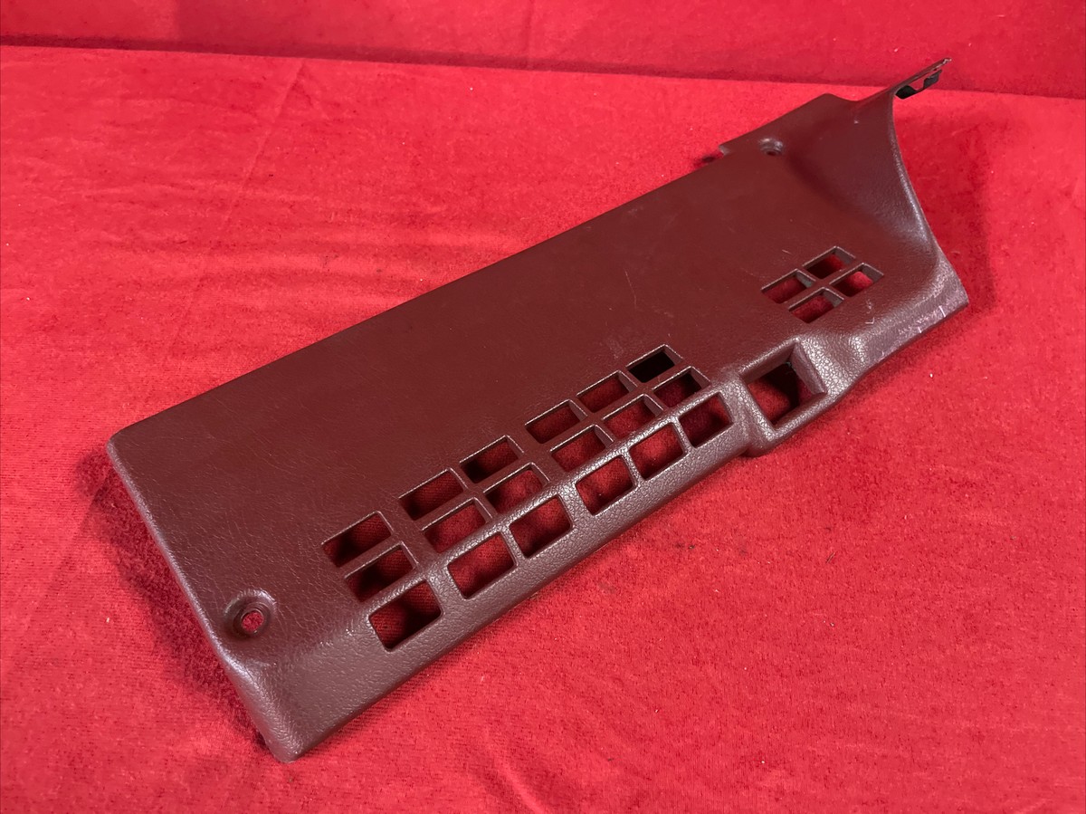 84-89 Nissan 300zx Turbo Z31 OEM Under Dash Cover Kick Panel