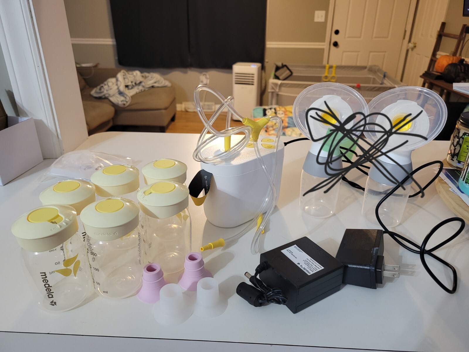 Medela Breast Pump Motor with Bonus Accessories-image