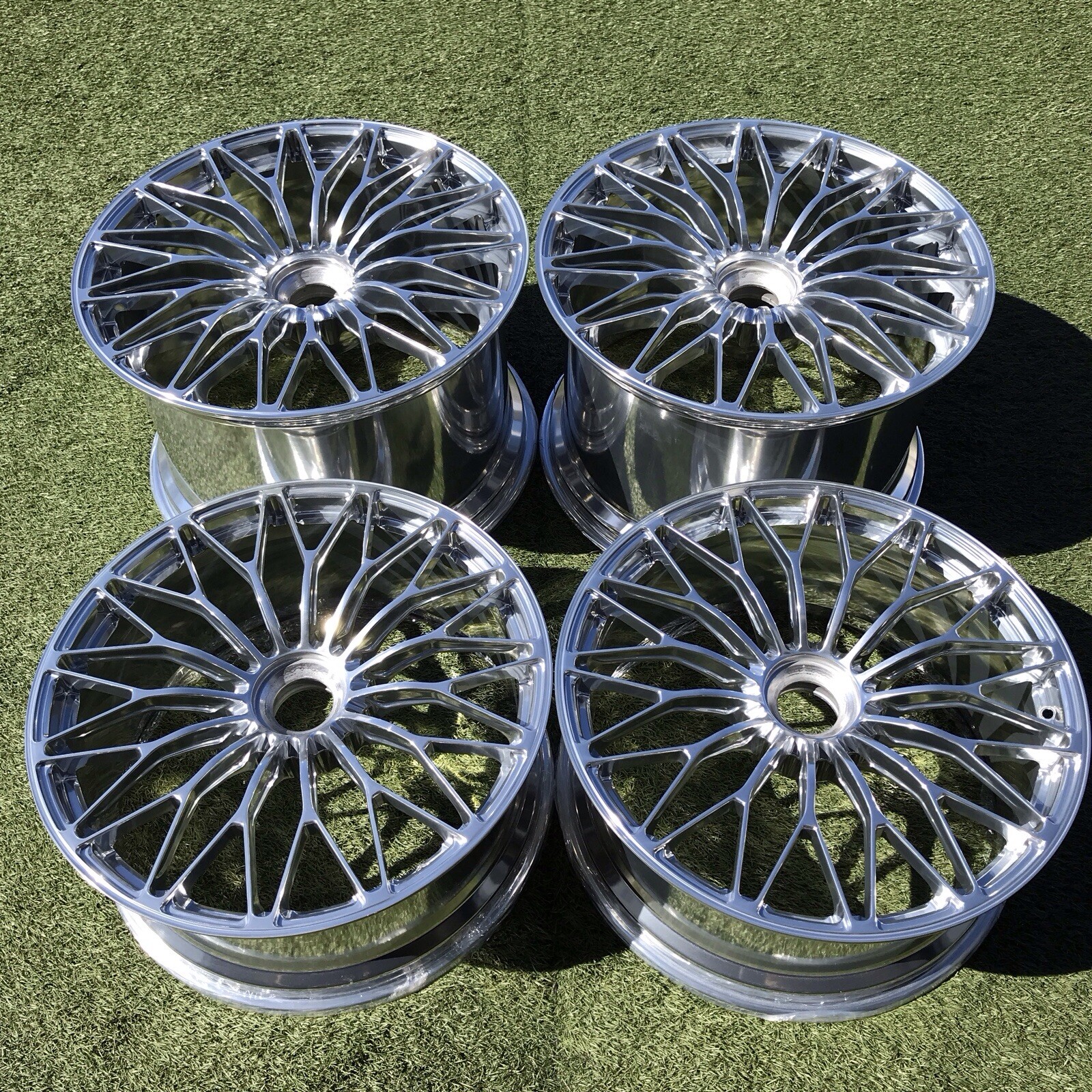 20 21 LAMBORGHINI SV SVJ RIMS ULTIMATE WHEELS CERAMIC 470601017 STOCK OEM SET 4