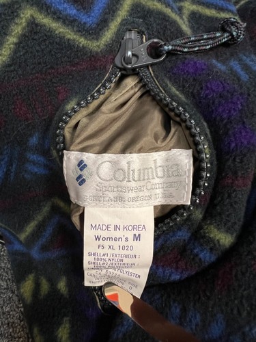 Vintage Columbia women's M Fleece Lined Reversible Retro Aztec Pattern Vest - Picture 17 of 17