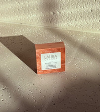 Laura Geller Baked Balance-N-Glow Illuminating Foundation Golden Light 0.28 oz