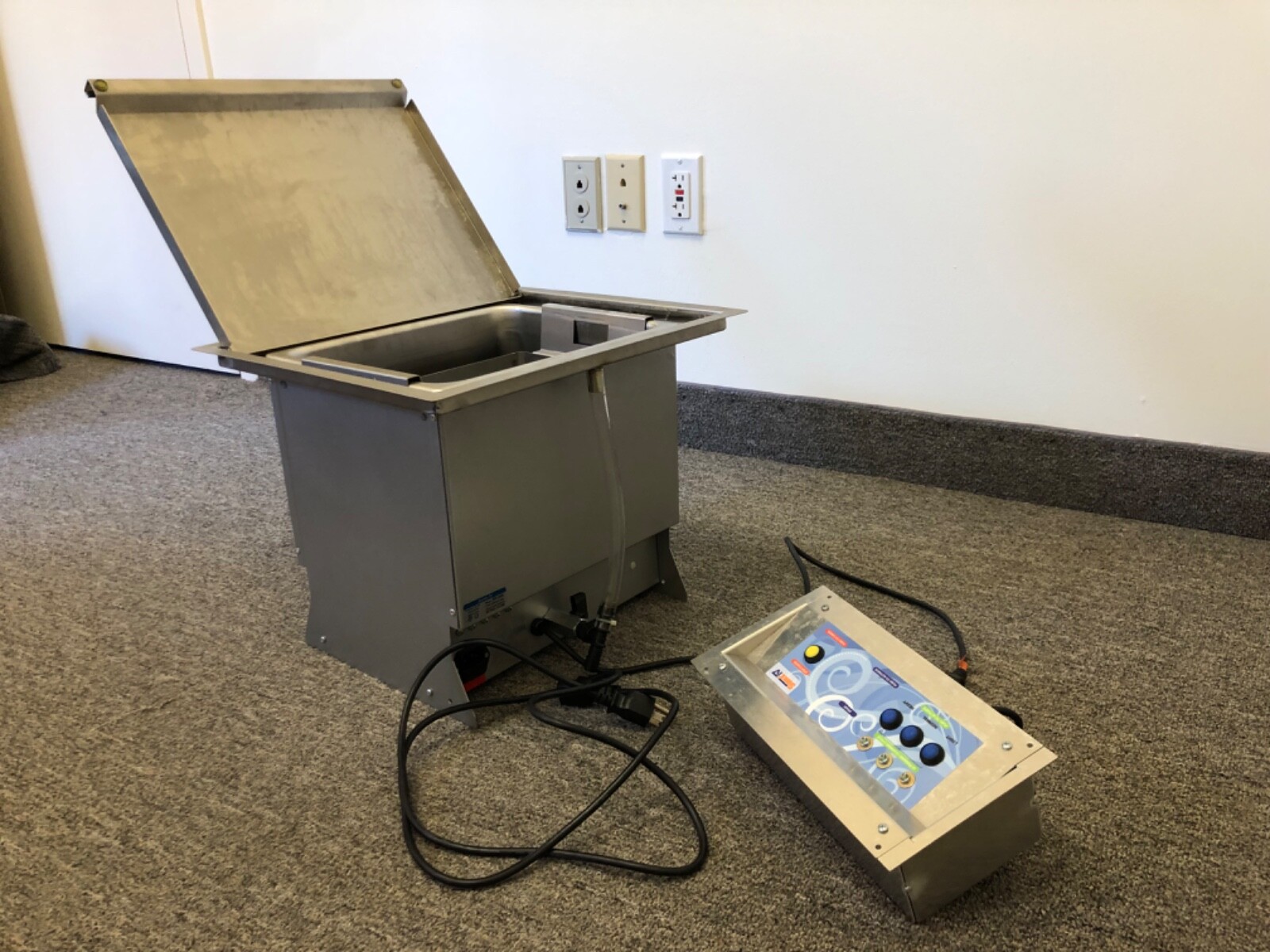 Sonix 4 IV SR128A Recessed Dental Ultrasonic Cleaner Remote Timer 120V