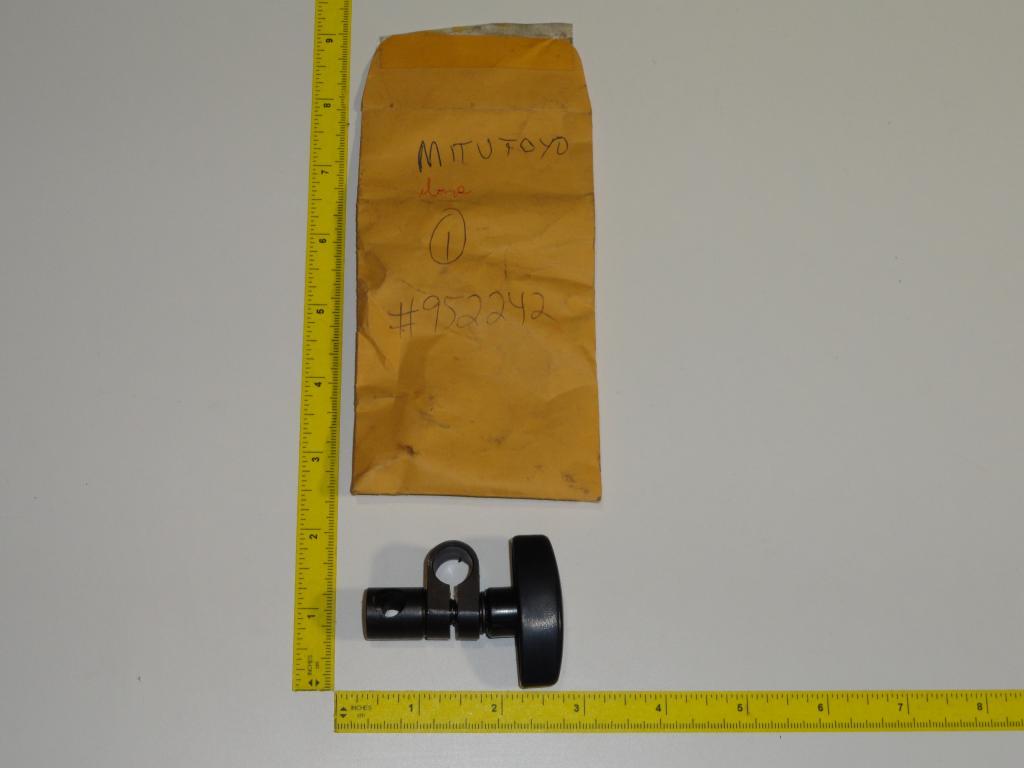 VTG Mitutoyo Universal Swivel Clamp for Series 7 and 914 Stands 10x12