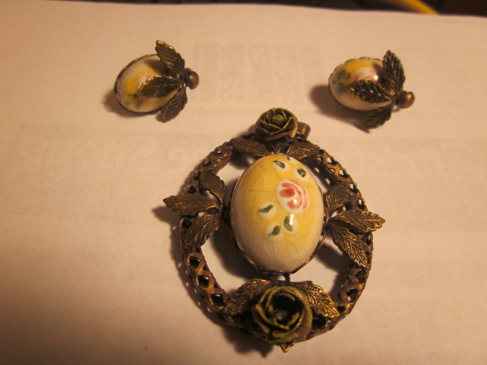 Picture 1 of 4