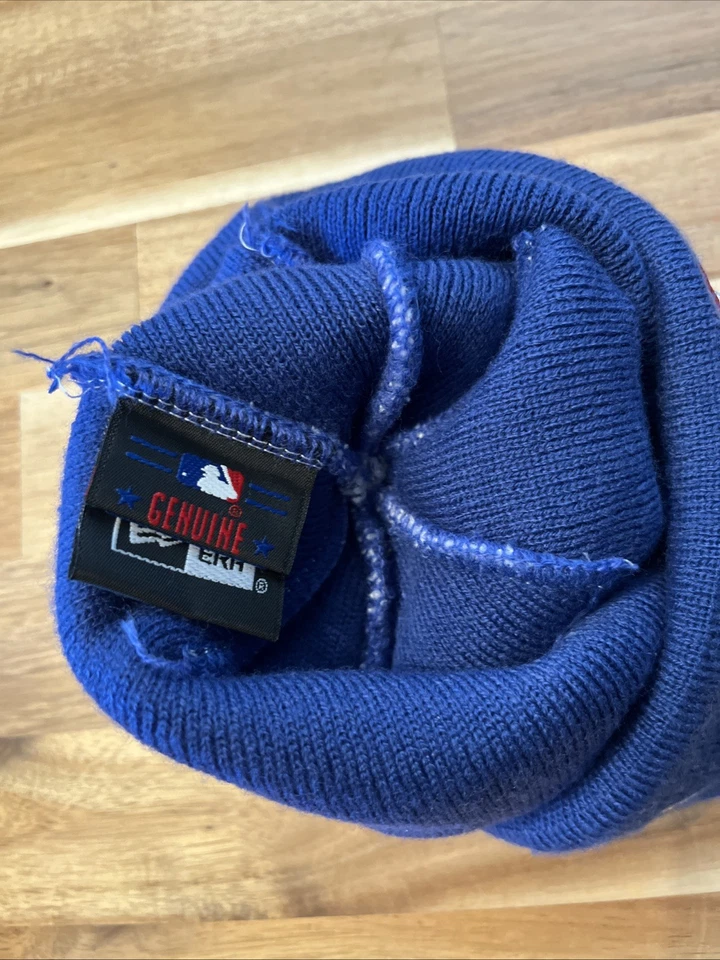 New Era Chicago Cubs City Flag Pom Beanie Hat Cap MLB Baseball - Image 3 of 3