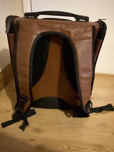 Mochila porta mascotas marrón PETRIP - Imagen 4 de 9
