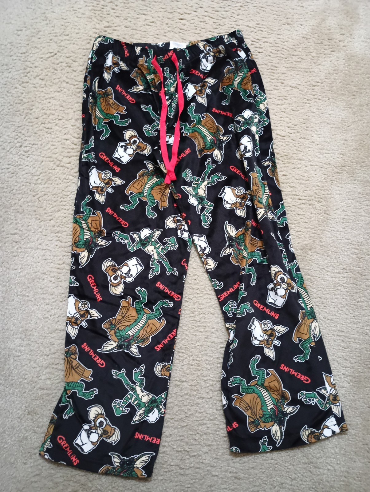 Gremlins Gizmo And Classic Movie Script Logo Loun… - image 1