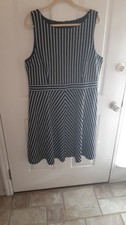 Ann Taylor  Sleeveless Dress In Midnight / Blackish & White Stripe  Size 18 New 