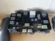 2001-2005 Honda Civic Engine Fuse Box Assembl...