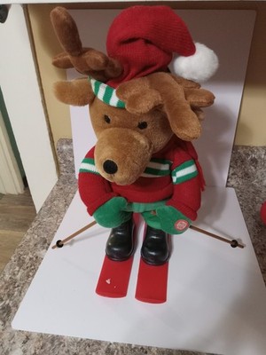 Department 56 Rockin Rollers Reindeer Skier 16'' Works
