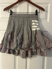 Thom Browne Light Grey Classic Loop Back Mini Pleated Skirt Sz38Italy (25”waist)