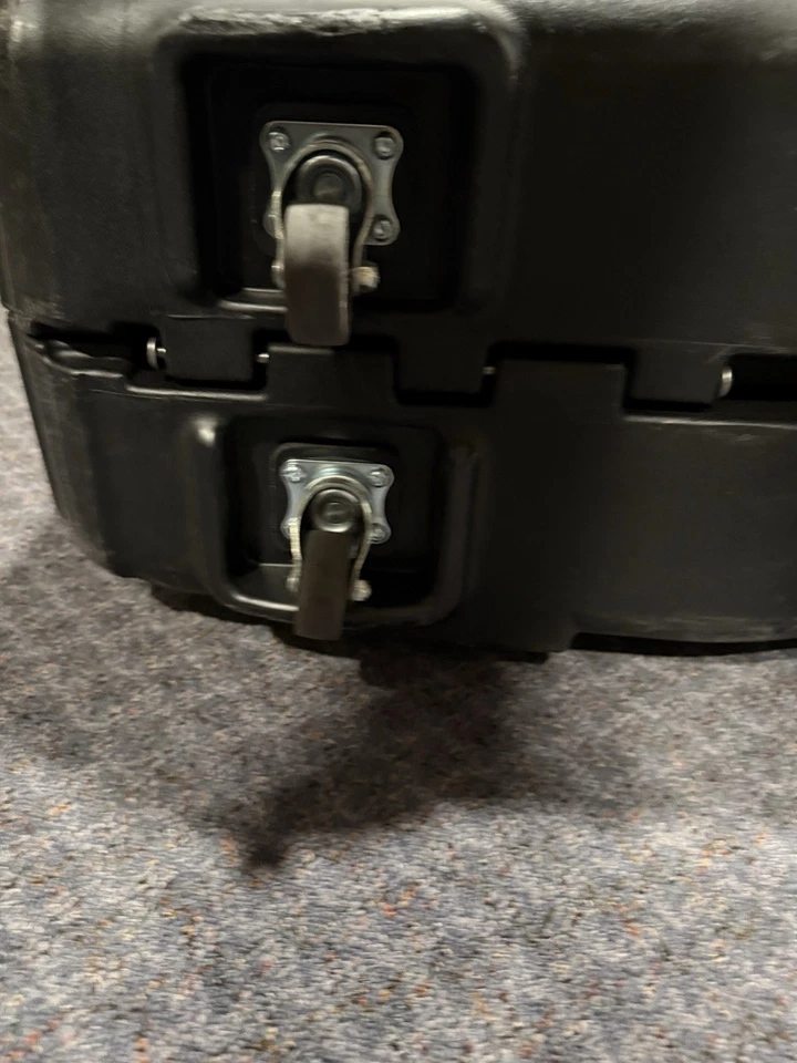 Estuche de viaje para bicicleta Shoebox con ruedas Foto 4 de 4