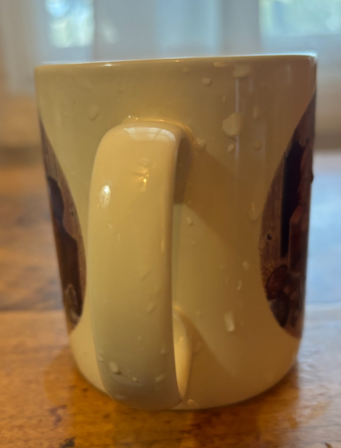 Budweiser Collector Coffee Mug with Puppies in Beer Crate 3 3/4" Tall - Picture 4 of 6