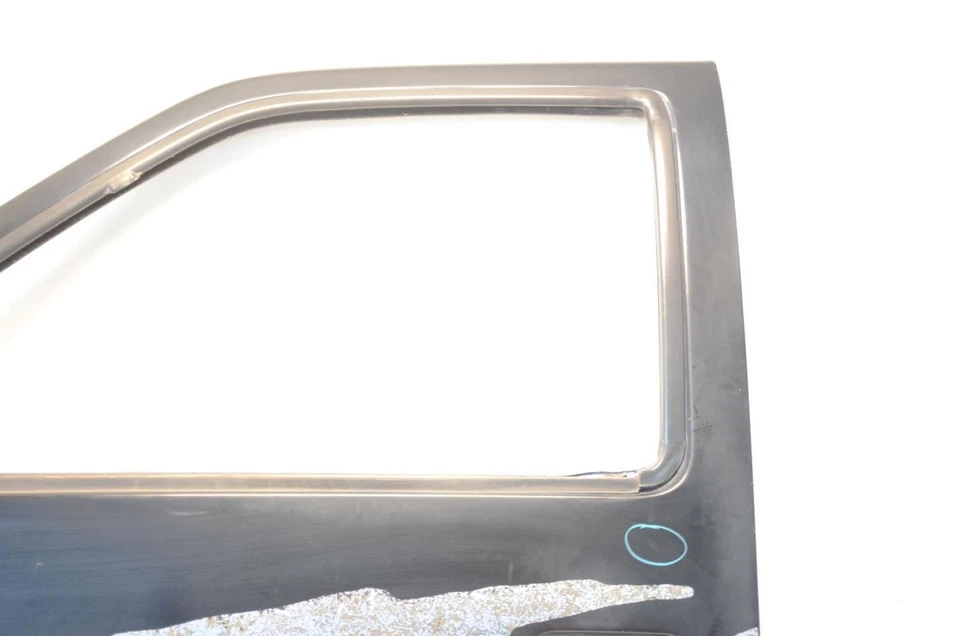 93-95 Nissan Pickup D21 6 Cylinder 4WD Black Driver Left Front Manual Door Shell - Image 3 of 4