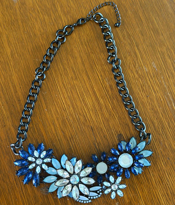 Blue Crystal Flower Statement Necklace Rhinestone Silver Curb Chain 21in