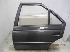 Porte arrière et accessoires Peugeot 405