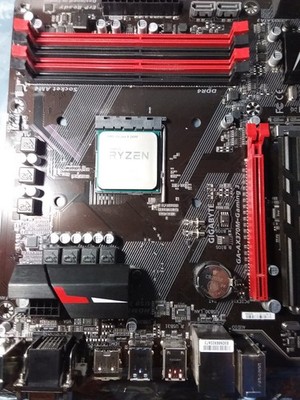 Gigabyte Mainboard Mit AMD PROZESSOR Ryzon 5 2600