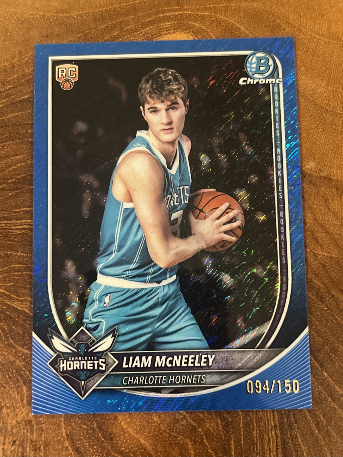 2025-26 Bowman - Chrome Liam McNeeley #BCV-29 Blue Shimmer Refractor /150 (RC)