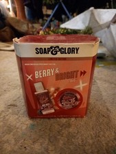 Soap And Glory Berry And Bright Duo Gift Set Body Wash Body Butter