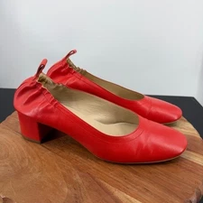 Everlane The Day Heel in Bright Red leather US 9 block heel
