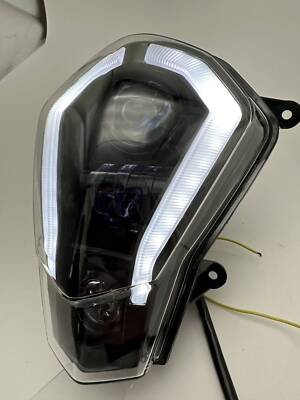 Phare Avant LED Pour KTM DUKE 125/200/250/390 - Avec Clignotants Intégrés - Noir - Neuf